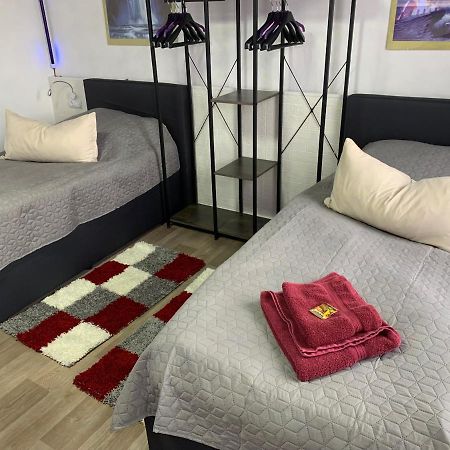 Best-Preis -Gold Suite- Mit Netflix, Self-Check-In, Ebike Ladestation, Fahrradraum, Wlan, Netflix Und Massagesessel - Direkt Am Elberadweg Im Herzen Von Wittenberge Εξωτερικό φωτογραφία