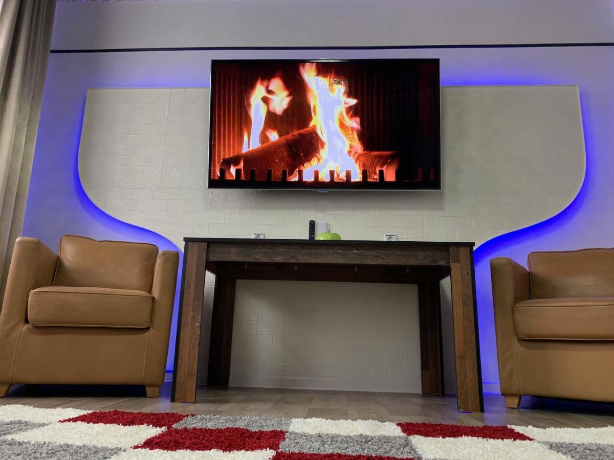 Best-Preis -Gold Suite- Mit Netflix, Self-Check-In, Ebike Ladestation, Fahrradraum, Wlan, Netflix Und Massagesessel - Direkt Am Elberadweg Im Herzen Von Wittenberge Εξωτερικό φωτογραφία