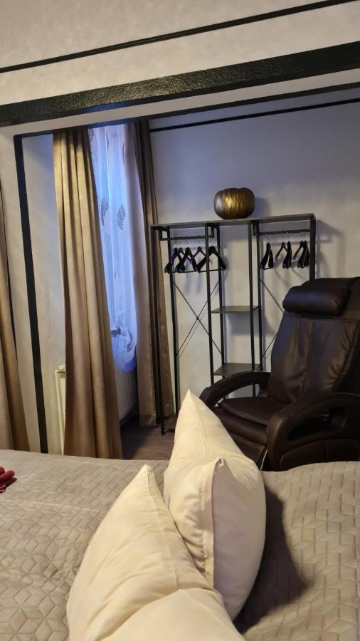 Best-Preis -Gold Suite- Mit Netflix, Self-Check-In, Ebike Ladestation, Fahrradraum, Wlan, Netflix Und Massagesessel - Direkt Am Elberadweg Im Herzen Von Wittenberge Εξωτερικό φωτογραφία