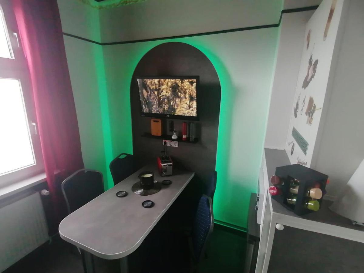 Best-Preis -Gold Suite- Mit Netflix, Self-Check-In, Ebike Ladestation, Fahrradraum, Wlan, Netflix Und Massagesessel - Direkt Am Elberadweg Im Herzen Von Wittenberge Εξωτερικό φωτογραφία