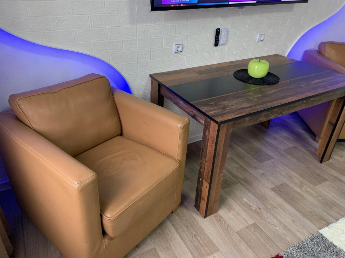 Best-Preis -Gold Suite- Mit Netflix, Self-Check-In, Ebike Ladestation, Fahrradraum, Wlan, Netflix Und Massagesessel - Direkt Am Elberadweg Im Herzen Von Wittenberge Εξωτερικό φωτογραφία