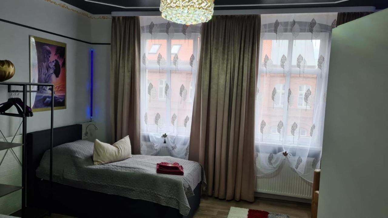 Best-Preis -Gold Suite- Mit Netflix, Self-Check-In, Ebike Ladestation, Fahrradraum, Wlan, Netflix Und Massagesessel - Direkt Am Elberadweg Im Herzen Von Wittenberge Εξωτερικό φωτογραφία