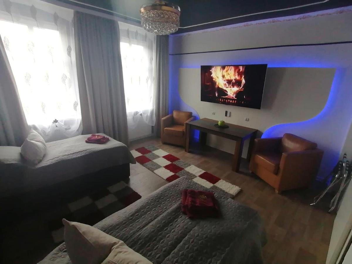 Best-Preis -Gold Suite- Mit Netflix, Self-Check-In, Ebike Ladestation, Fahrradraum, Wlan, Netflix Und Massagesessel - Direkt Am Elberadweg Im Herzen Von Wittenberge Εξωτερικό φωτογραφία